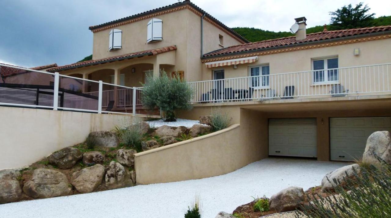 Maison Accueillante A Nant Avec Piscine Partagee Экстерьер фото