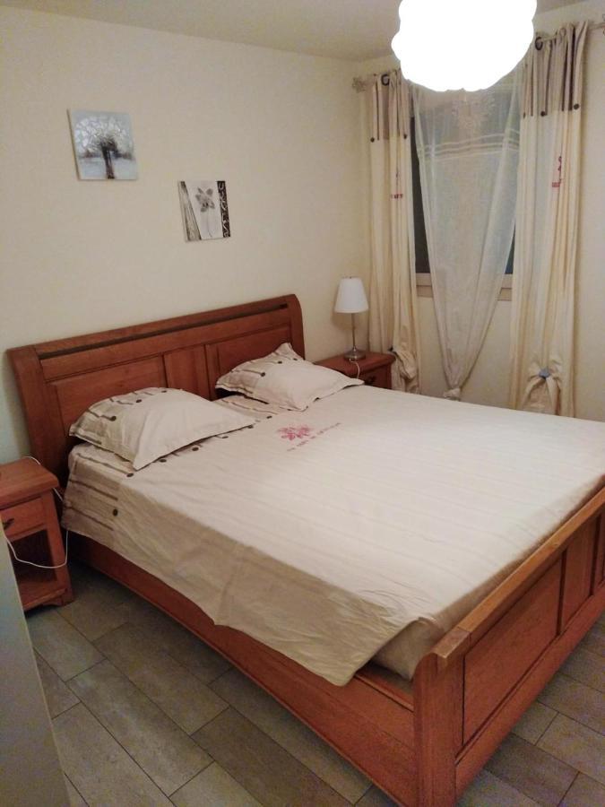 Maison Accueillante A Nant Avec Piscine Partagee Экстерьер фото